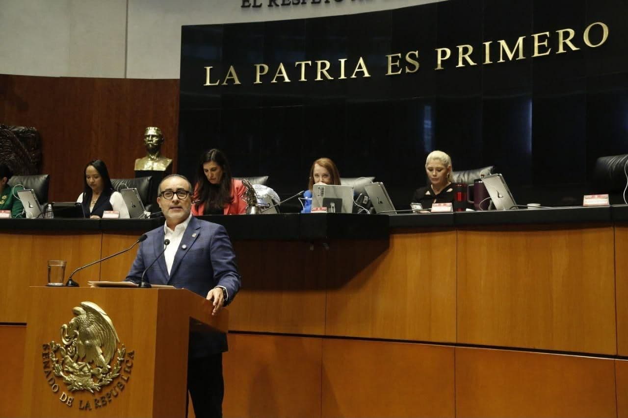 Denuncia el Senador Max García que los gobiernos de Morena quieren dar un golpe mortal a la libertad de expresión en México