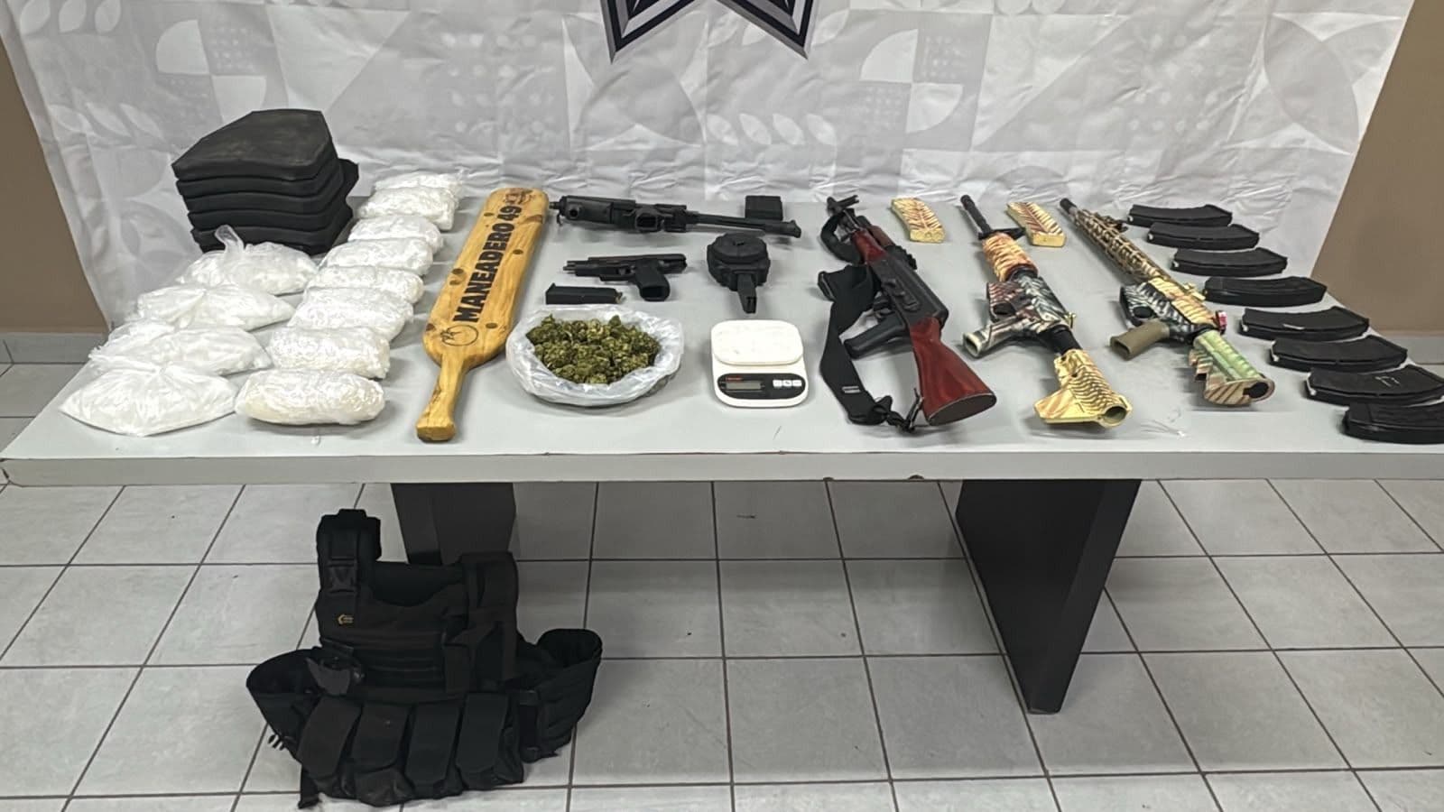 Detienen a presunto integrante de grupo criminal